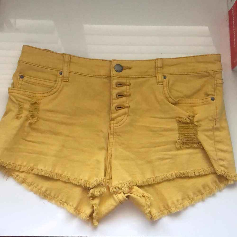 Billabong Mustard Shorts